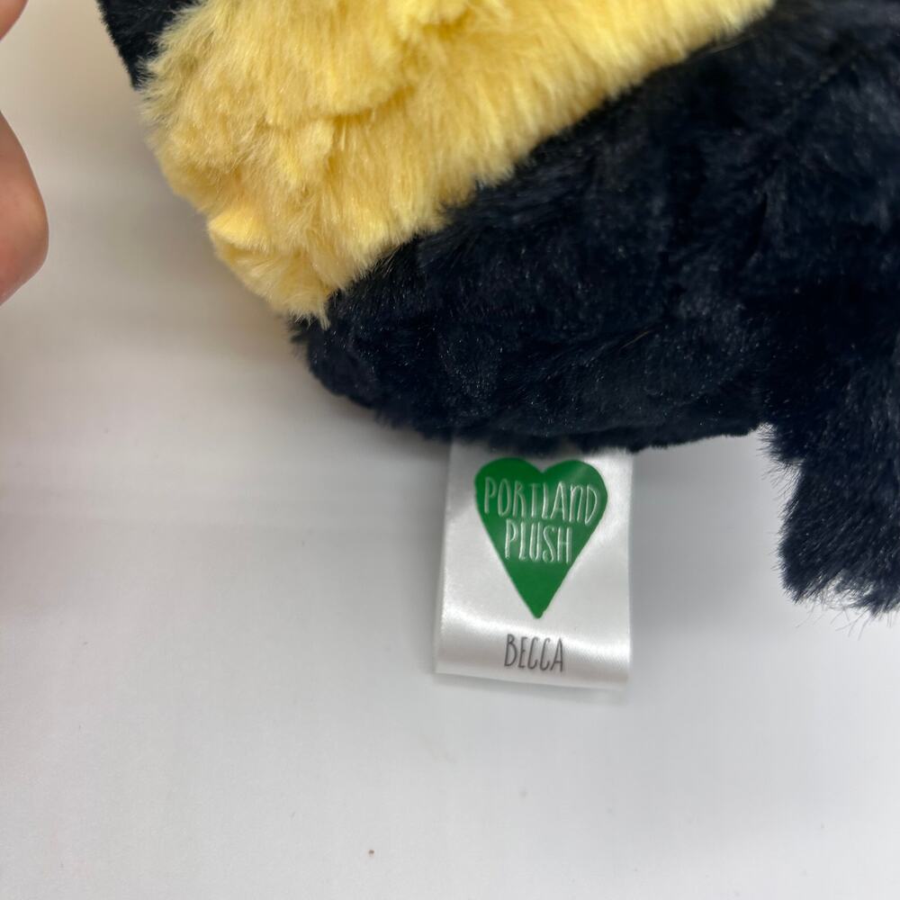 NWT Portland Plush Becca Bee Stuffed Animal Stuffy Bumblebee Bug Toy New - Picture 7 of 9
